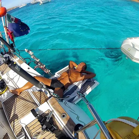 Wabi Sabi Sailing Nettuno