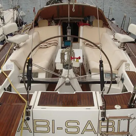 Wabi Sabi Sailing Nettuno